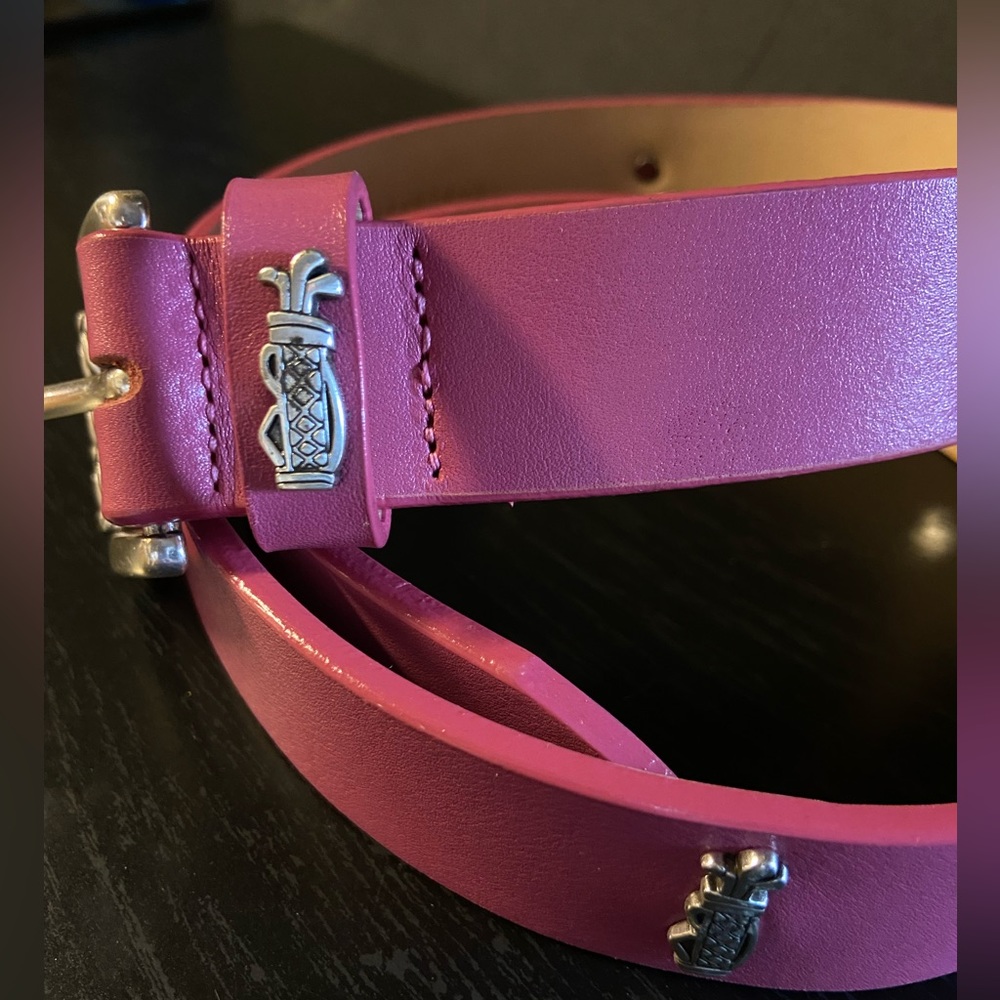 NWOT Golf lovers Leather belt w/ Silver Buckle & Metal Golf Clubs.Made in Canada - Picture 2 of 5